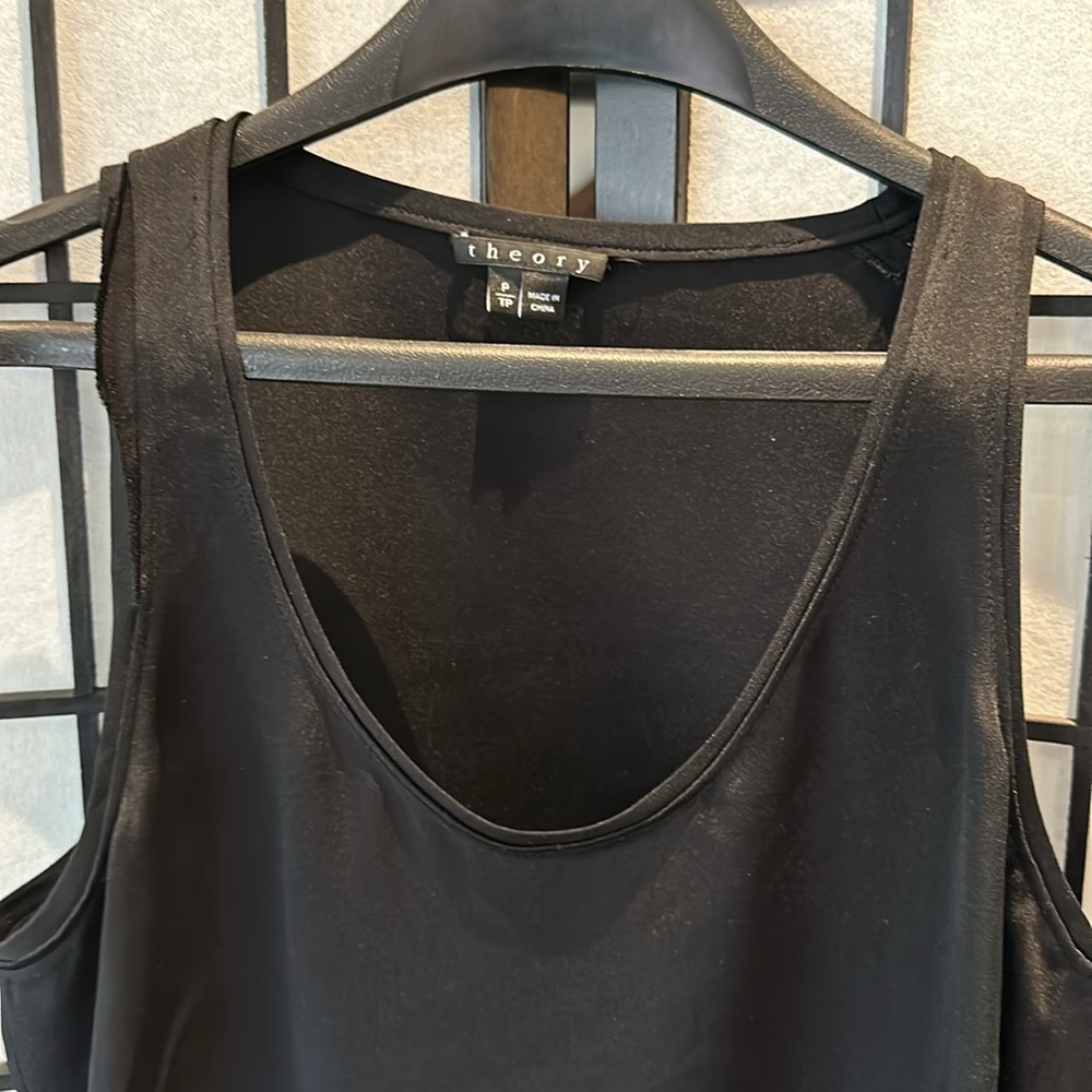 Black Theory Silk Top - NWOT - Picture 3 of 5